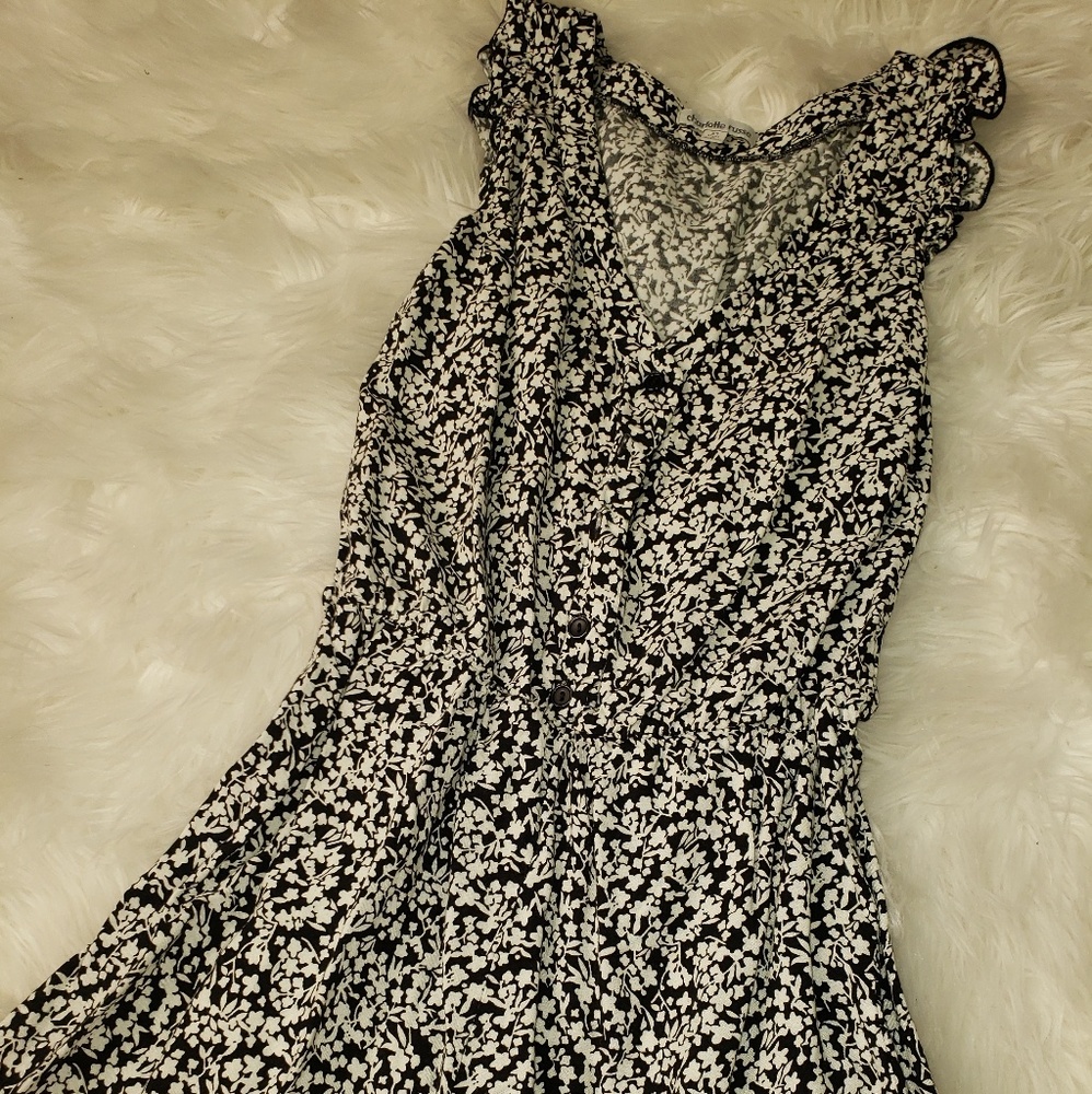 Charlotte Russe black and white floral romper. XS.